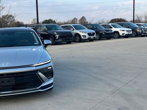 Certified 2024 Hyundai Sonata Limited image 3