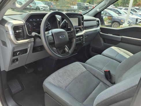 Used 2021 Ford F150 XLT w/ Trailer Tow Package image 9