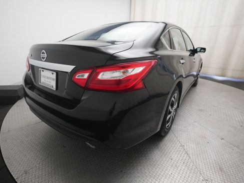 Used 2016 Nissan Altima 2.5 S w/ Power Driver Seat Package FWD image 13