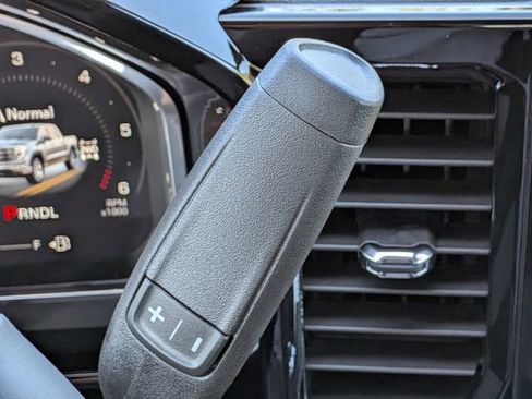 New 2026 GMC Sierra 1500 Elevation image 30