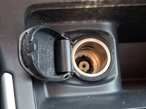 Used 2018 Nissan Sentra SV FWD image 27