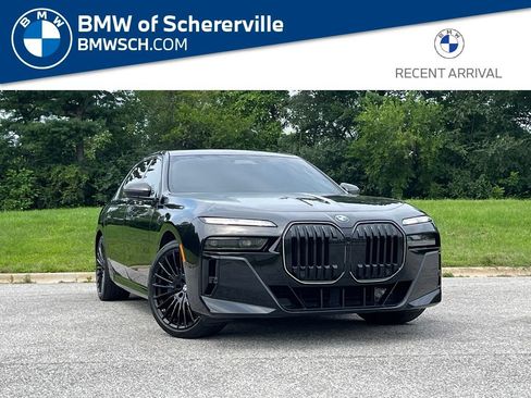 Used 2025 BMW 760i xDrive w/ Executive Package AWD/4WD image 1