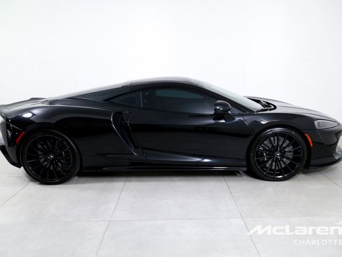 Used 2023 McLaren GT RWD image 10