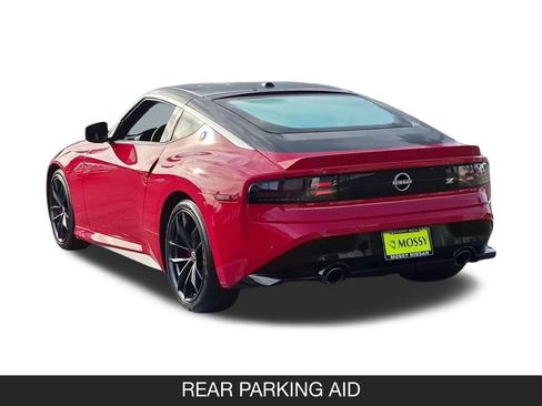 Used 2025 Nissan Z Performance w/ Floor Mat Package RWD image 7
