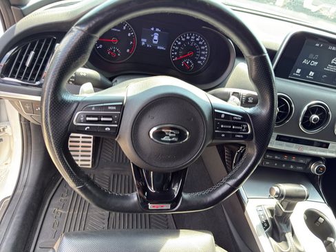Used 2019 Kia Stinger GT AWD/4WD image 15