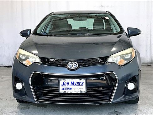 Used 2016 Toyota Corolla S image 2