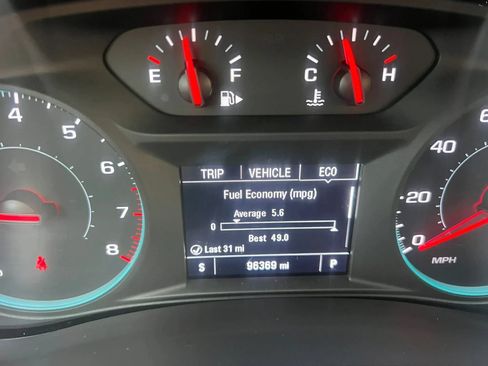 Used 2021 Chevrolet Malibu LT FWD image 14