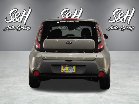 Used 2015 Kia Soul FWD image 17