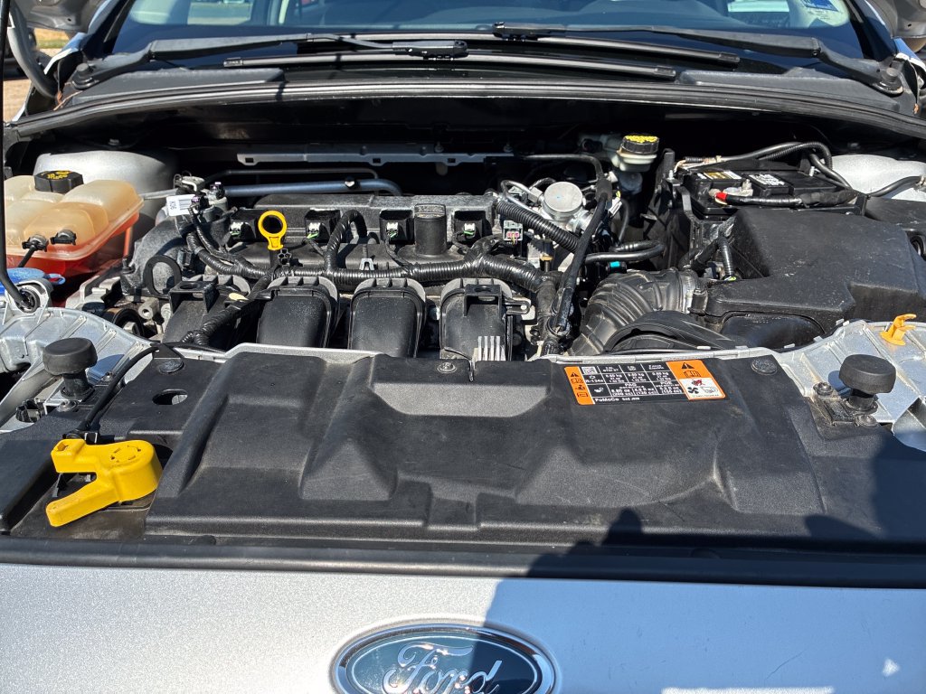Used 2016 Ford Focus SE FWD image 26