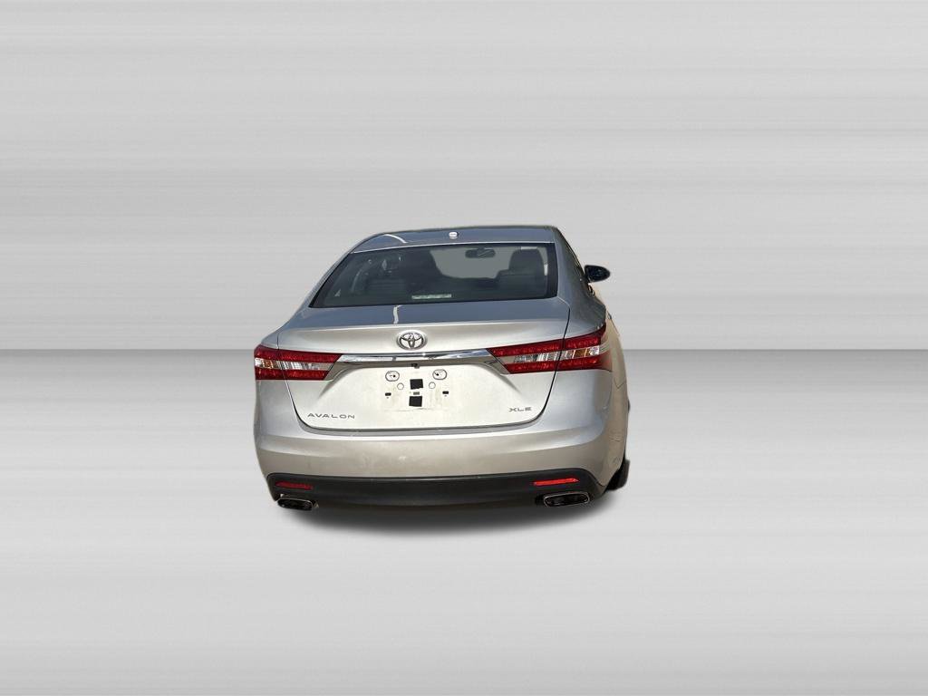 Used 2014 Toyota Avalon XLE Touring FWD image 4
