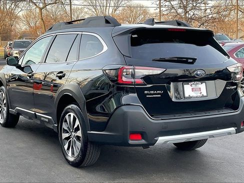 Certified 2025 Subaru Outback Limited image 13