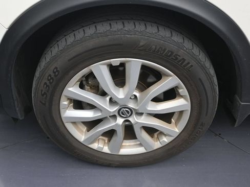Used 2022 Nissan Rogue Sport SV FWD image 10
