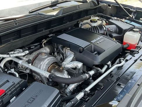 Used 2020 GMC Sierra 1500 AT4 w/ AT4 Premium Package AWD/4WD image 18