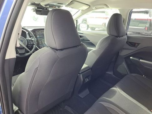 Used 2025 Subaru Crosstrek 2.0i Premium image 19