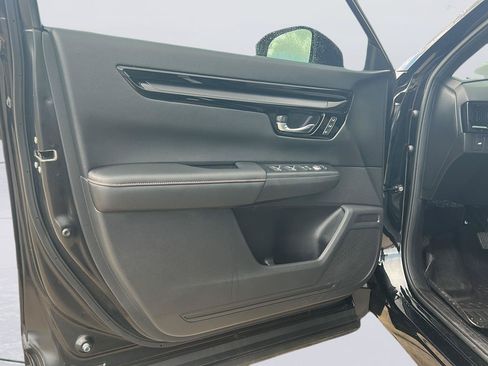 Used 2026 Honda CR-V Sport Touring image 8