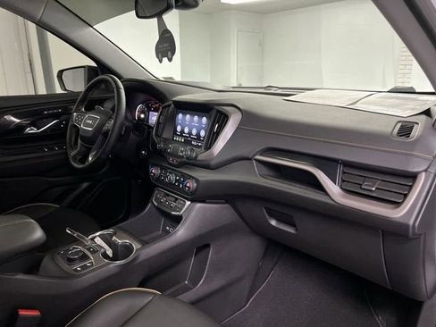 Certified 2024 GMC Terrain AT4 w/ Tech Package AWD/4WD image 29