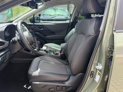 Certified 2025 Subaru Crosstrek 2.5i Limited w/ Popular Package #3A AWD/4WD image 12