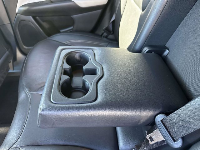 Certified 2025 Jeep Compass Limited w/ Elite Group AWD/4WD image 18