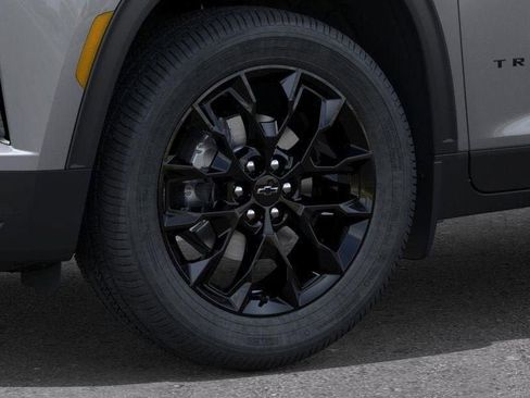 New 2026 Chevrolet Traverse LT image 9