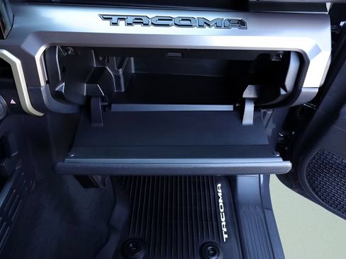 Certified 2026 Toyota Tacoma TRD Sport RWD image 40