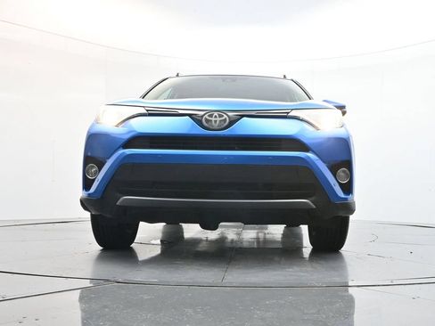 Used 2017 Toyota RAV4 XLE FWD image 28
