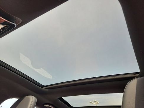 Used 2022 Mercedes-Benz C 300 4MATIC Sedan image 32