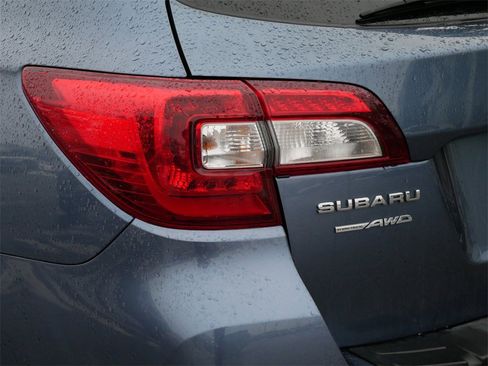 Used 2016 Subaru Outback 2.5i Premium w/ Popular Package #2 image 17