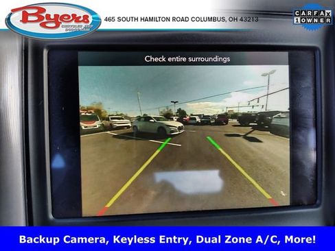 Used 2023 Dodge Challenger SXT image 3