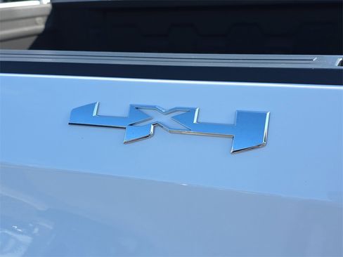 Used 2024 GMC Sierra 1500 SLT w/ SLT Premium Plus Package image 6