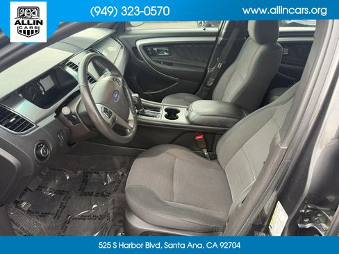 Used 2018 Ford Taurus SEL w/ Equipment Group 201A FWD image 11