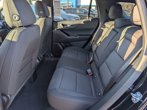 New 2026 Chevrolet Equinox LT w/ Midnight Edition image 11