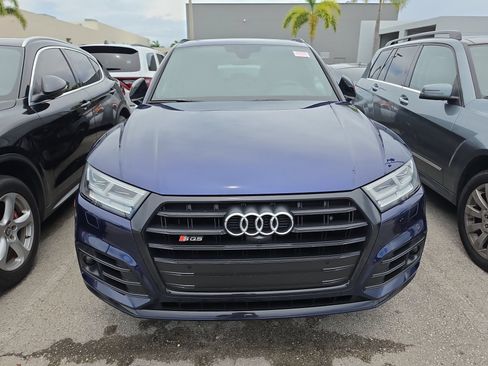 Used 2020 Audi SQ5 Prestige AWD/4WD image 2