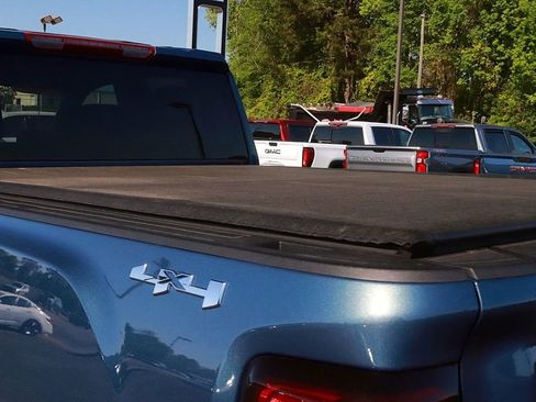 Used 2025 GMC Sierra 2500 Pro AWD/4WD image 8