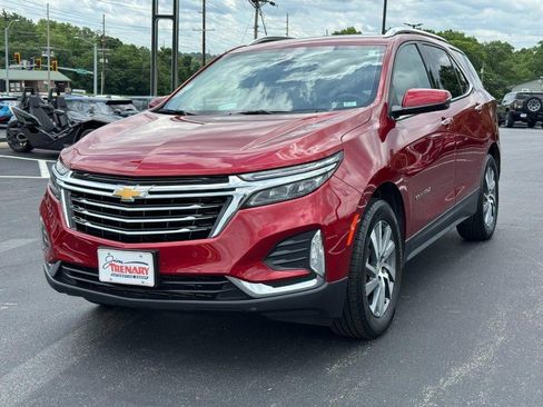 Used 2022 Chevrolet Equinox Premier w/ LPO, Floor Liner Package AWD/4WD image 8