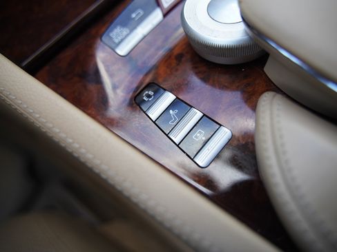 Used 2013 Mercedes-Benz CL 550 4MATIC image 45