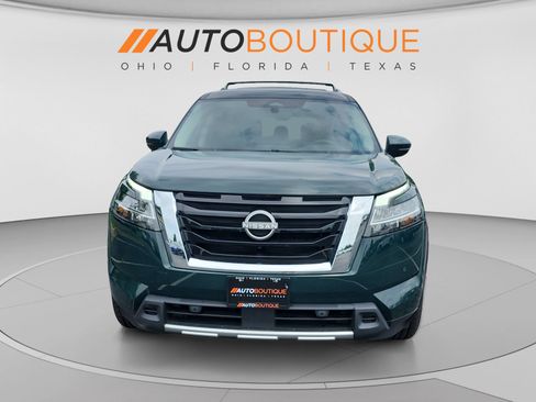 Used 2023 Nissan Pathfinder SL AWD/4WD image 8