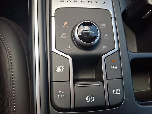 New 2026 Kia Sorento EX AWD/4WD image 16