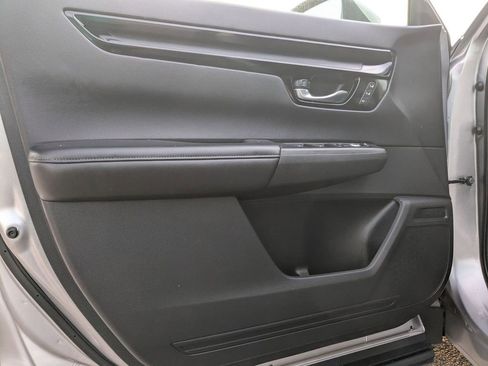 Used 2025 Honda CR-V EX-L image 13