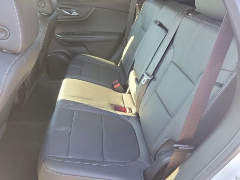 Used 2024 Chevrolet Blazer LT image 13