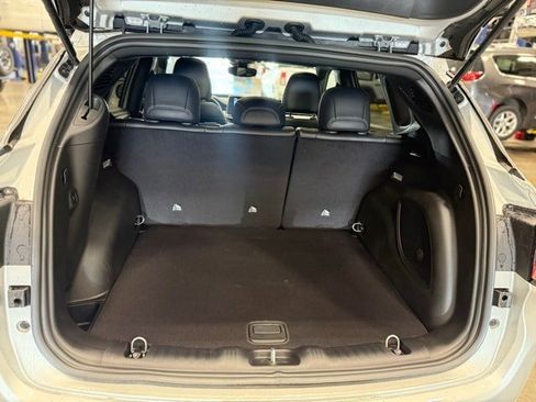 New 2025 Jeep Compass Latitude w/ Sun & Sound Group image 17