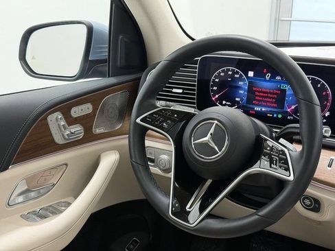 Certified 2026 Mercedes-Benz GLE 450 4MATIC image 11