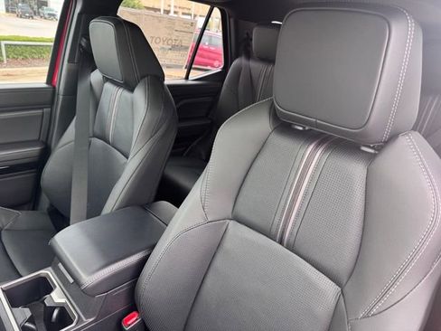 New 2026 Toyota 4Runner Limited AWD/4WD image 11