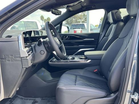 New 2025 Cadillac Escalade IQ Sport 1 image 25