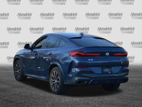 Used 2022 BMW X6 xDrive40i w/ M Sport Package image 9