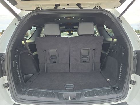 Used 2023 Dodge Durango R/T w/ Blacktop Package image 36