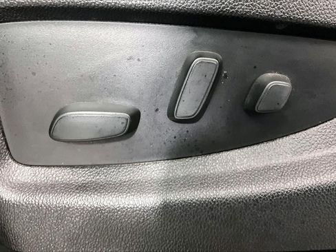 Used 2018 GMC Sierra 2500 SLT AWD/4WD image 33