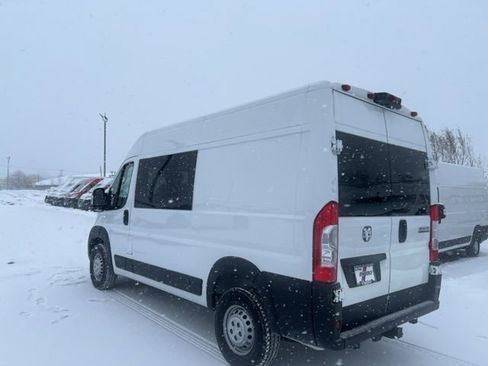 Used 2025 RAM ProMaster 3500 w/ Crew Van Package image 3