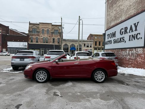 Used 2013 Chrysler 200 Limited image 5