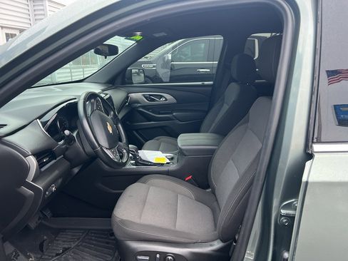 Certified 2023 Chevrolet Traverse LT image 6