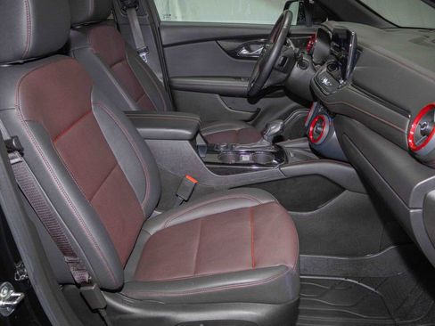 Certified 2024 Chevrolet Blazer RS w/ Driver Confidence II Package image 15